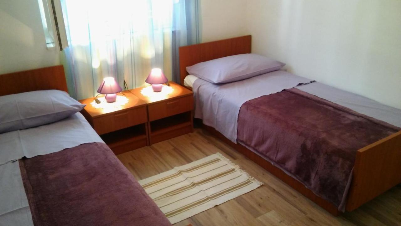 Veldic Apartments Tisno Exterior photo