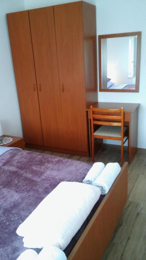 Veldic Apartments Tisno Exterior photo